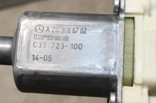 Mercedes E-Klasse W212 S212 Fensterhebermotor vorne rechts A2129066702 - Bild 4