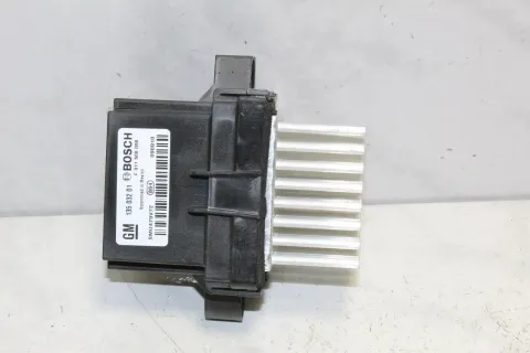 Background image for Opel Meriva B Widerstand Heizungswiderstand Gebläse Lüftung 13503201