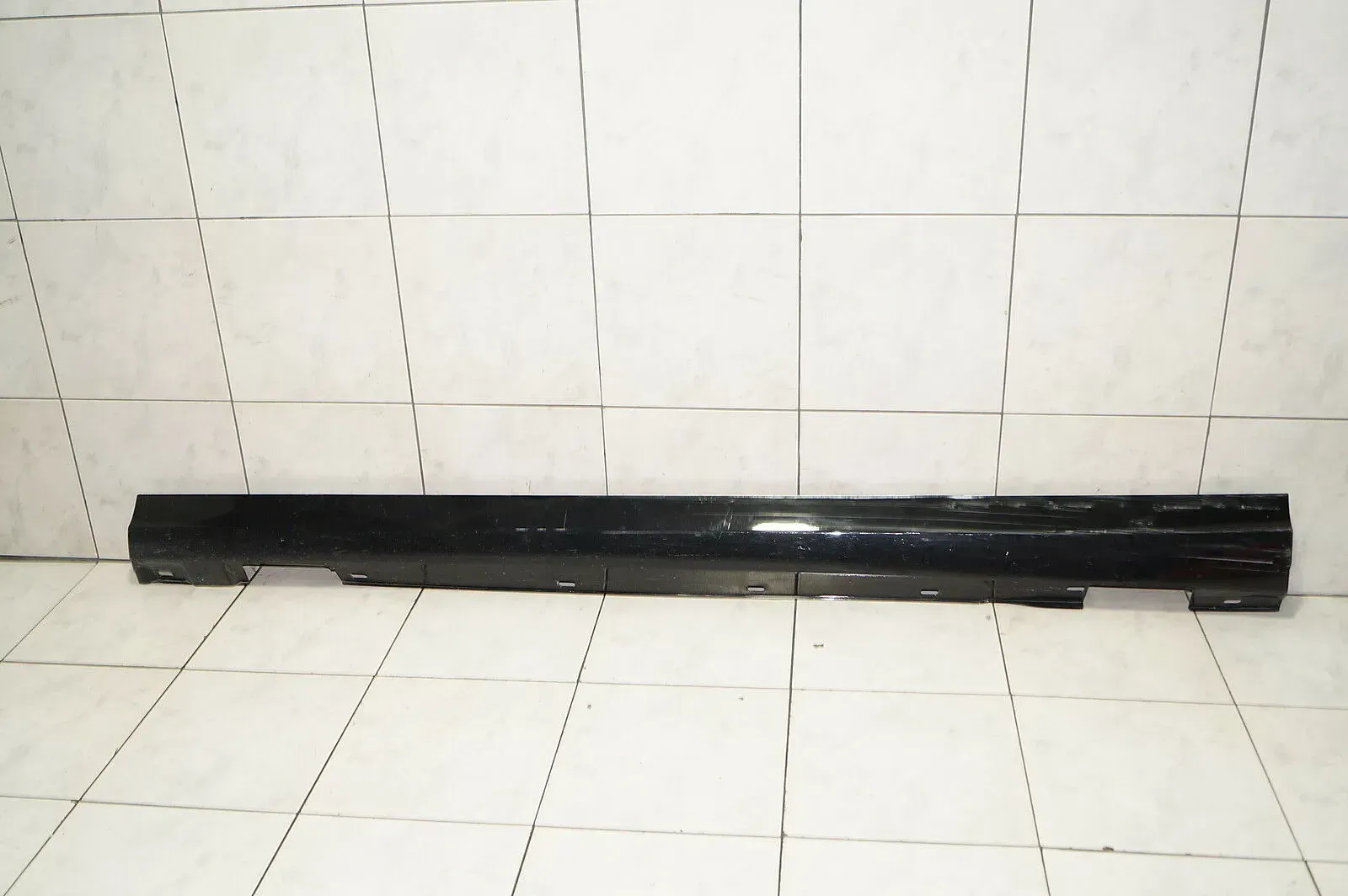 Schweller Seitenschweller links Mercedes Benz C Klasse W204 Coupe A2046902140 - Bild 1