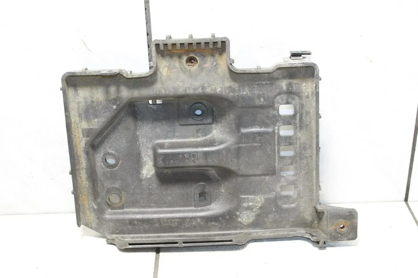 Hyundai i30 FD Batteriehalter Batterieplatte Halter Batterie - Bild 1