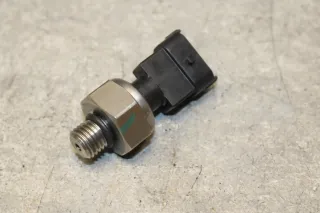 Opel Signum Vectra C Zafira B Drucksensor Kraftstoffdruck 2.2 Z22YH 24418424 - Bild 3