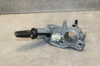Opel Astra H Zafira B Zündschloss Zündschlosshalter Halter 2421430 - Bild 2