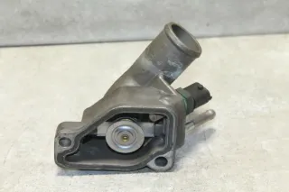 Tigra B Twintop Thermostatgehäuse Gehäuse Thermostat Z18XE 1,8 92 KW 24456401 - Bild 4