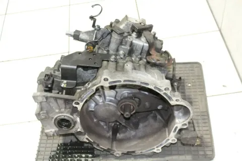 Background image for Kia Ceed ED 1,6 CRDI 66 KW 90 PS Getriebe Schaltgetriebe 6 Gang D4FB