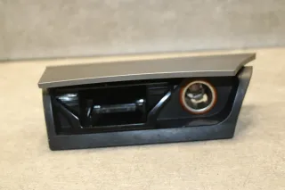 Opel Astra H Aschenbecher Ascher Anzünder Zigarettenanzünder 13133284 - Bild 2