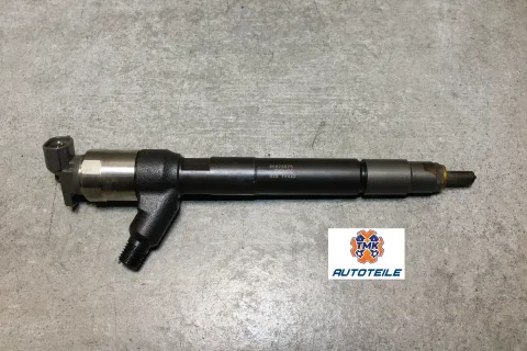 Background image for Opel Astra K Einspritzdüse Injektor 1.6 B16DTE B16DTU Denso 55578075