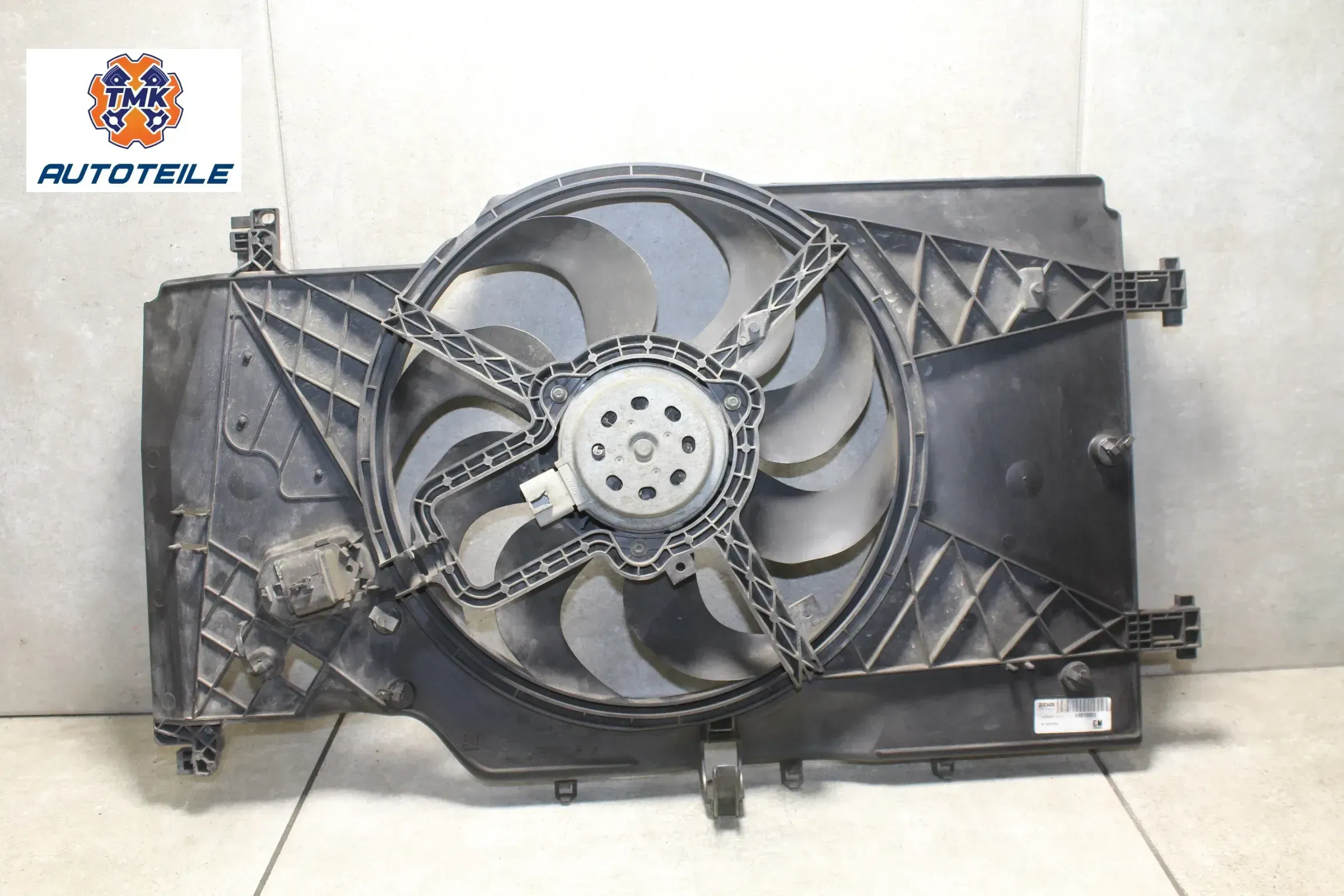 Opel Meriva B Lüftermotor Lüfter Kühlerlüfter 1,3 CDTI A13DTE 13330997 - Bild 1