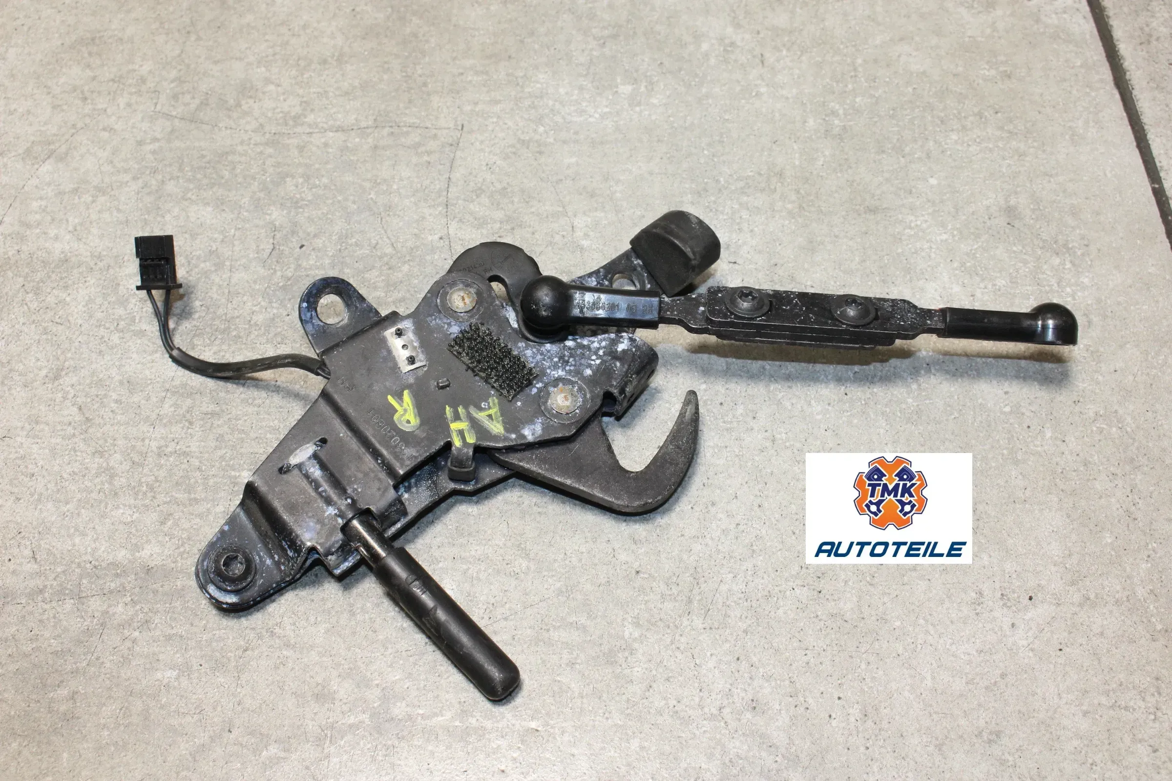 Opel Astra H Twintop Dachverriegelung Verriegelung Dach Rechts 133019602 - Bild 1