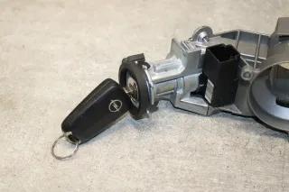 Opel Corsa D Zündschlosshalter Zündschloss mit Schlüssel 56155 - Bild 2