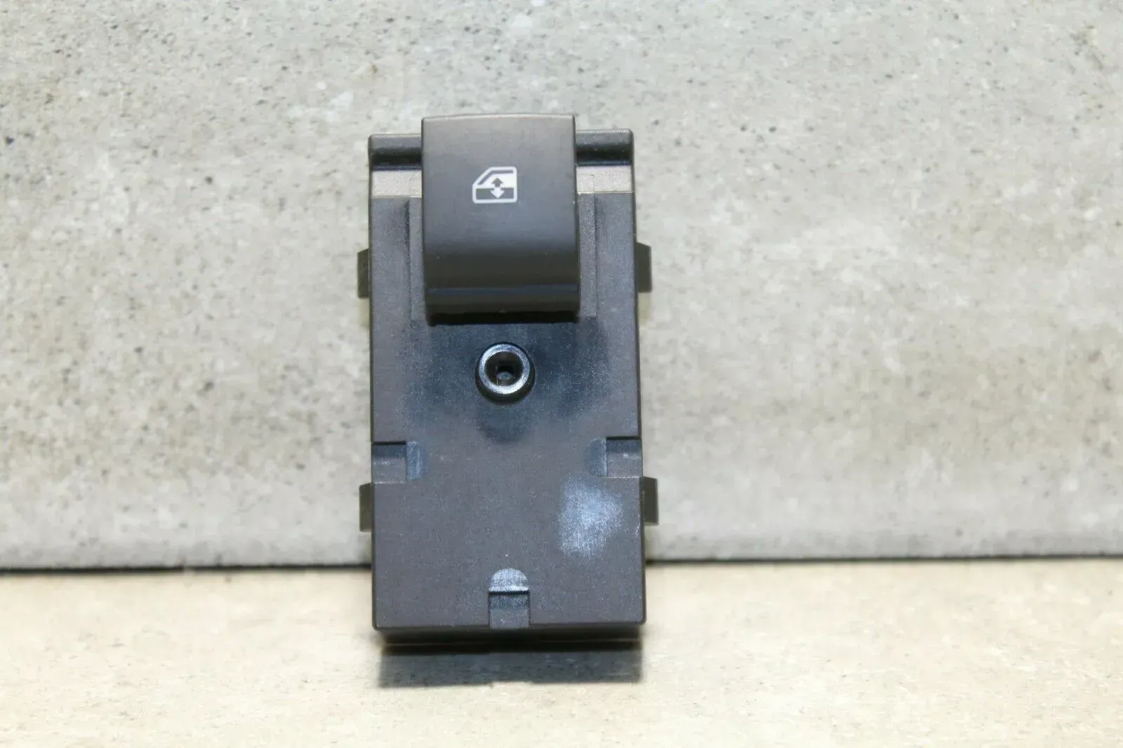 Fensterheberschalter Schalter Fensterheber hinten Opel Meriva B 13301888 - Bild 1