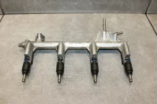 Opel Signum Vectra C Einspritzdüse Einspritzleiste 2.2 Direct Z22YH 55351030 24404012 - Bild 2