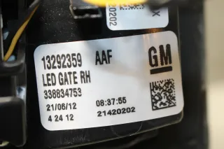 Opel Zafira C Tourer Rücklicht Rückleuchte Beifahrerseite rechts innen LED 13292359 AAF - Bild 5
