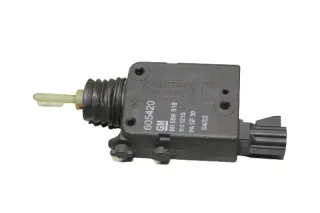 Astra G Cabrio Stellmotor ZV Tankklappe Tankdeckel Opel 90589918 - Bild 1