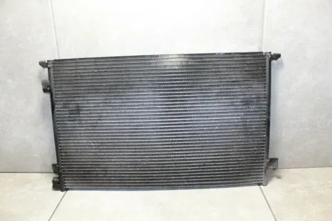 Background image for 1,9 CDTI 110 KW Klimakondensator Kondensator Klimakühler Z19DTH Opel Vectra C