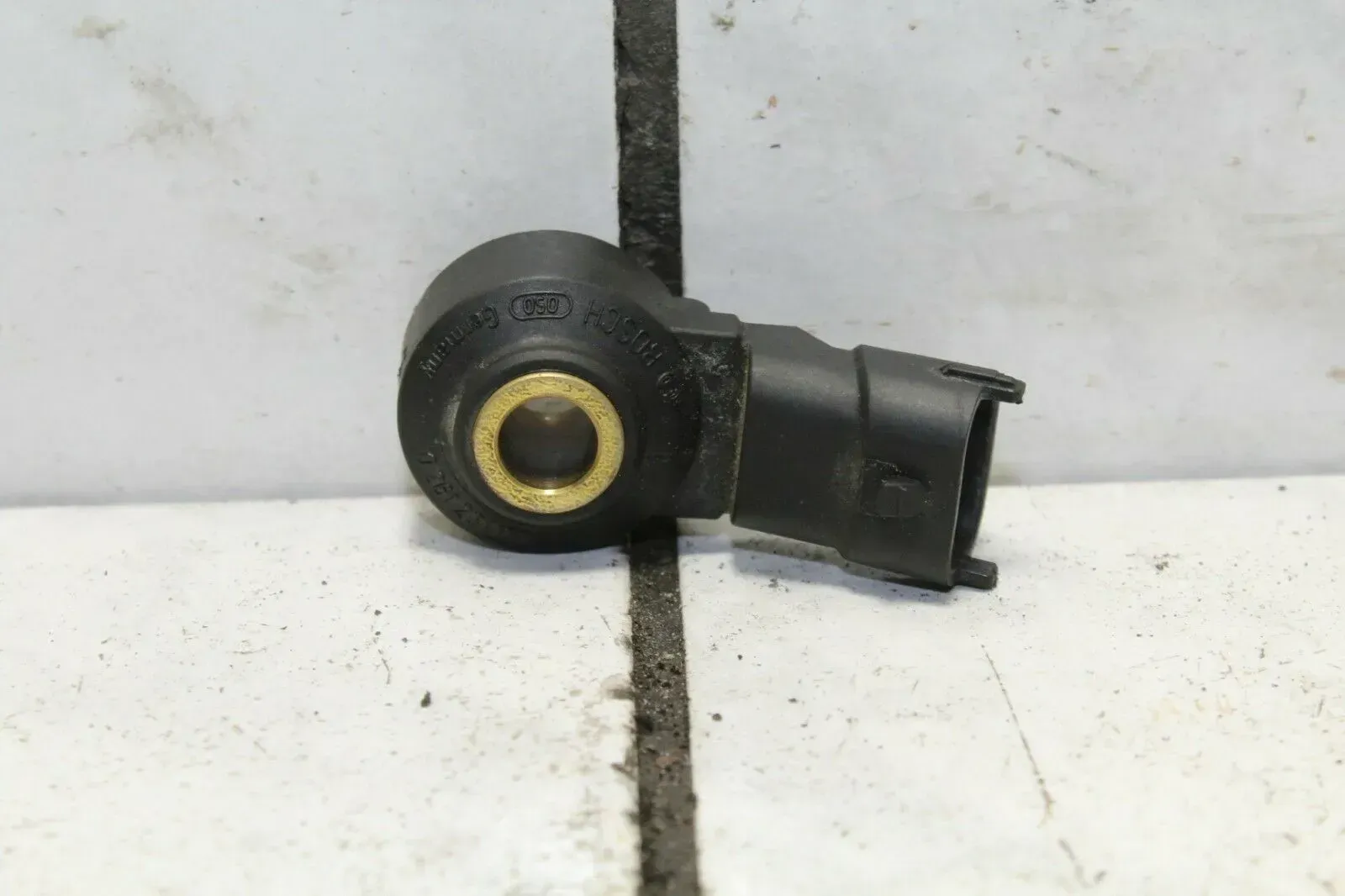 Klopfsensor Impulsgeber Sensor Opel Meriva A Corsa C Combo C 0261231173 - Bild 1