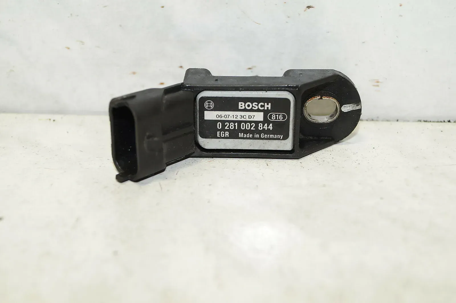 Opel Corsa D Drucksensor Sensor EGR 0281002844 - Bild 1