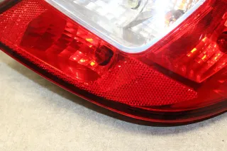 Opel Corsa D 5 Türer Rückleuchte Rücklicht Beifahrerseite Rechts 13188046 - Bild 4