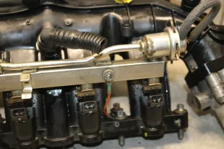 Opel Astra J Mokka Meriva B Ansaugbrücke Ansaugkrümmer 1.4 Turbo A14NEL A14NET B4NET 55573171 - Bild 4