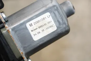 Opel Adam Fensterheber Fensterhebermotor vorne links 13350349 - Bild 5