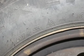 Opel Corsa D Felgen Stahlfelgen Winterreifen 185 65 R15 ET 39 4 Loch - Bild 9