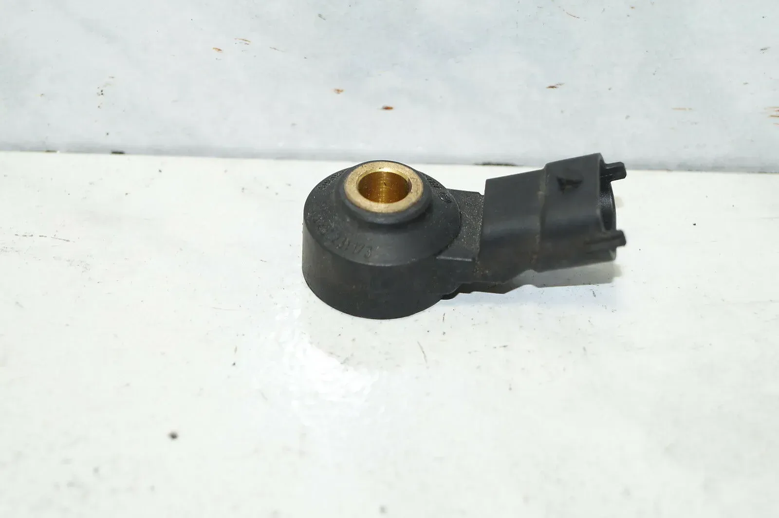 Opel Meriva A Corsa C Combo C Klopfsensor Impulsgeber Sensor 0261231173 - Bild 1
