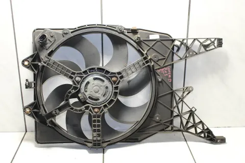 Background image for Opel Corsa D 1,3 CDTi Motorkühler Gebläsekühler Kühler Ventilor Z13DTJ 440926702