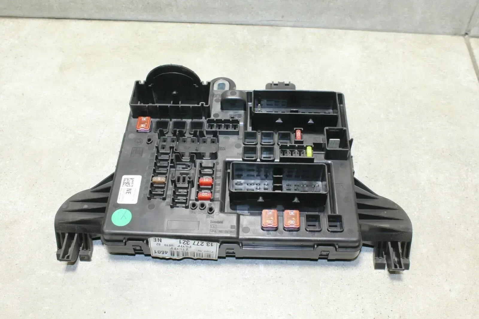Sicherungskasten Relaiskasten Sicherungen Relais Opel Insignia A 13277321 NE - Bild 1