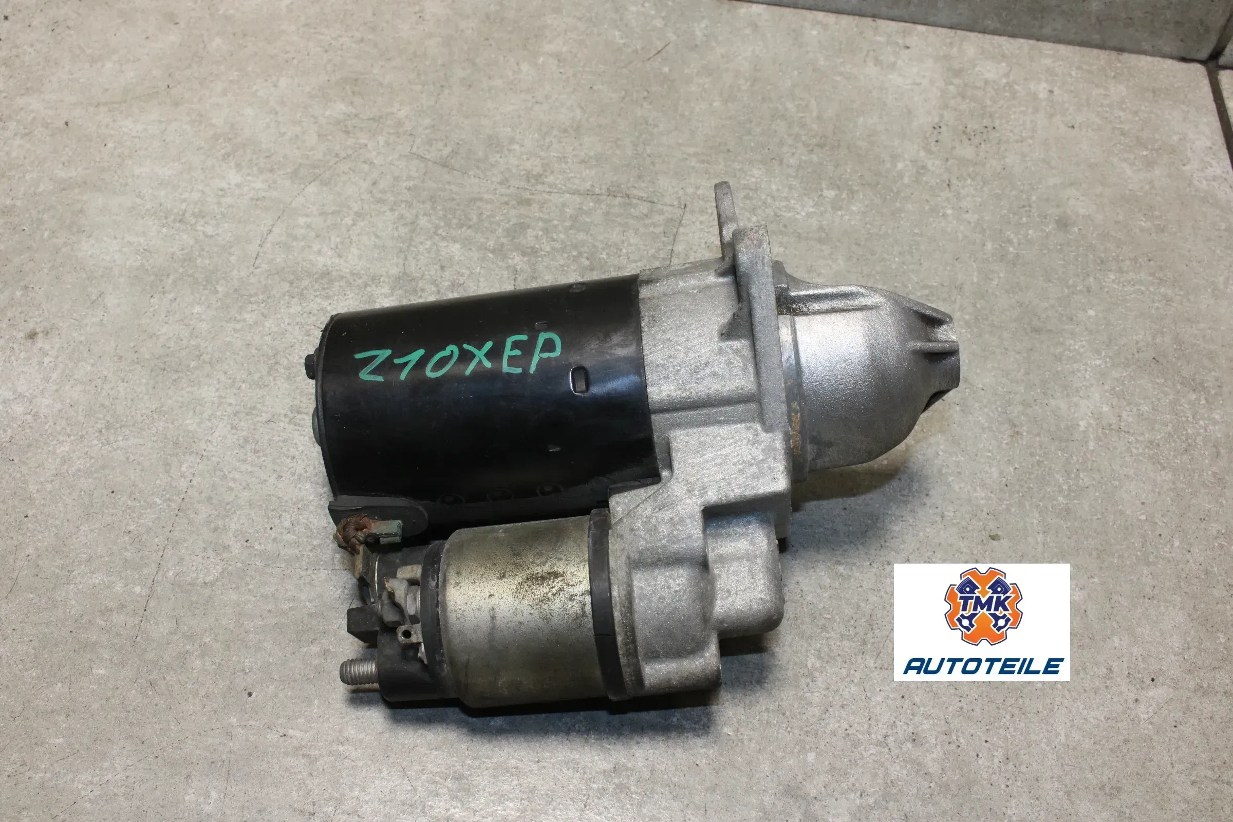 Opel Corsa D Starter Anlasser 1.0 44 KW Z10XEP 55568572 - Bild 1