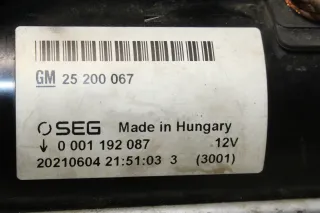 Opel Meriva B Astra J Zafira C Anlasser Starter 1.4 Turbo A14NET 25200067 - Bild 3