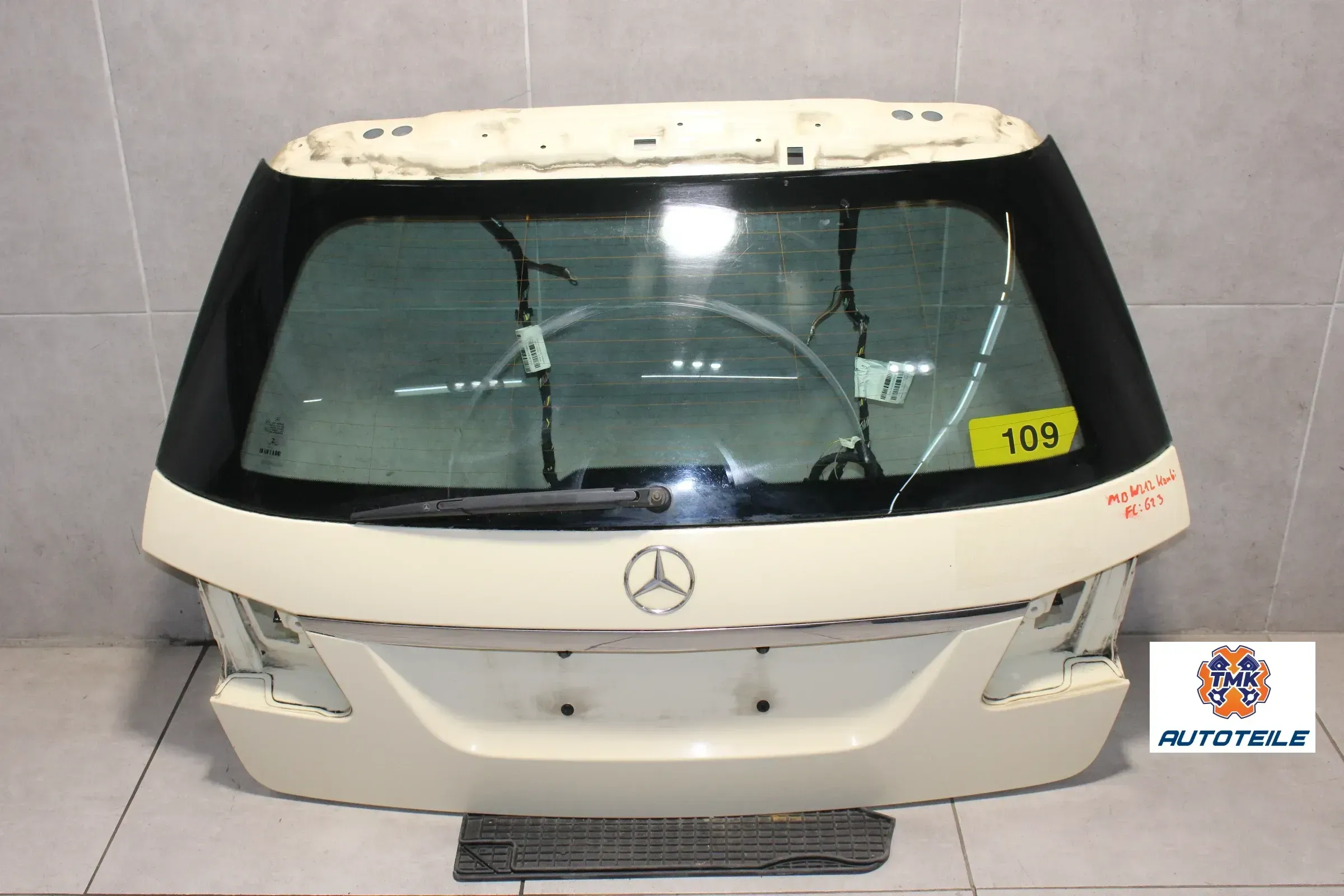 Mercedes E Klasse S212 Kombi Heckklappe Kofferrumklappe Hellelfenbein Taxi - Bild 1