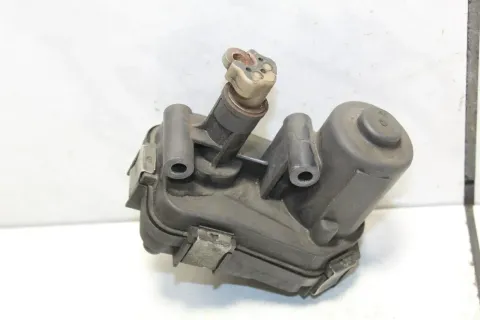 Background image for Opel Astra J Insignia 2.0 CDTi 118 KW Drallklappe Stellmotor A20DTH