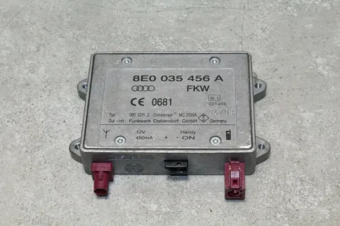 Background image for Antennenverstärker Signalverstärker Handyverstärker Audi A6 4B 8EO 035 456 A