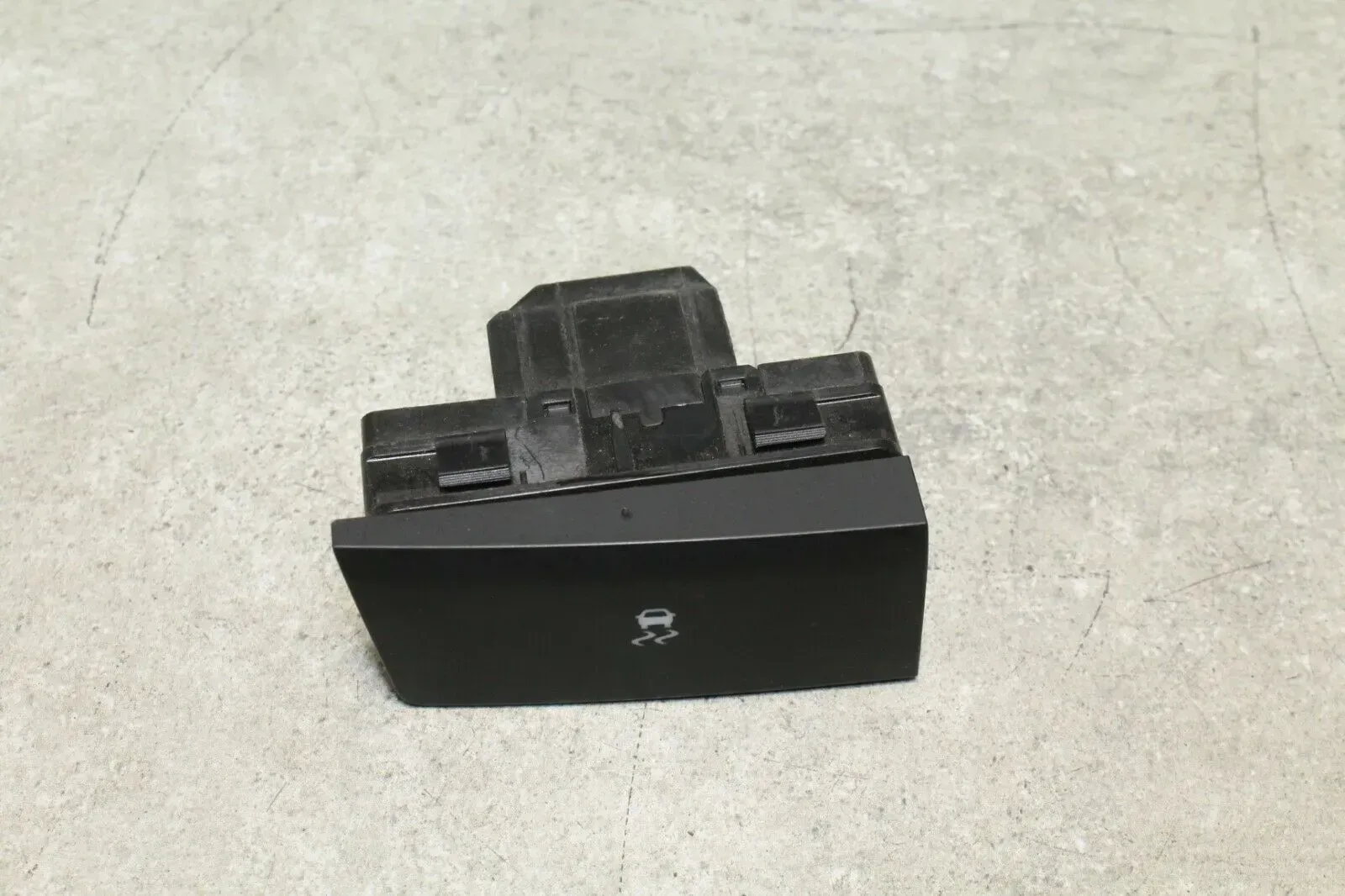 Schalter ESP Traktionskontrolle Opel Insignia A 13272500 - Bild 1