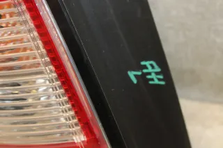 Opel Astra H Caravan Rücklicht Rückleuchte Fahrerseite Links 93186478 - Bild 4