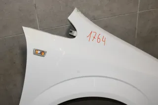 Opel Zafira B Kotflügel Vorne rechts Z474 Casablancaweiß - Bild 4