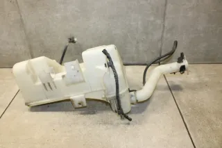 Mitsubishi Colt CZC Wischwasserbehälter 1,5 80 KW - Bild 3
