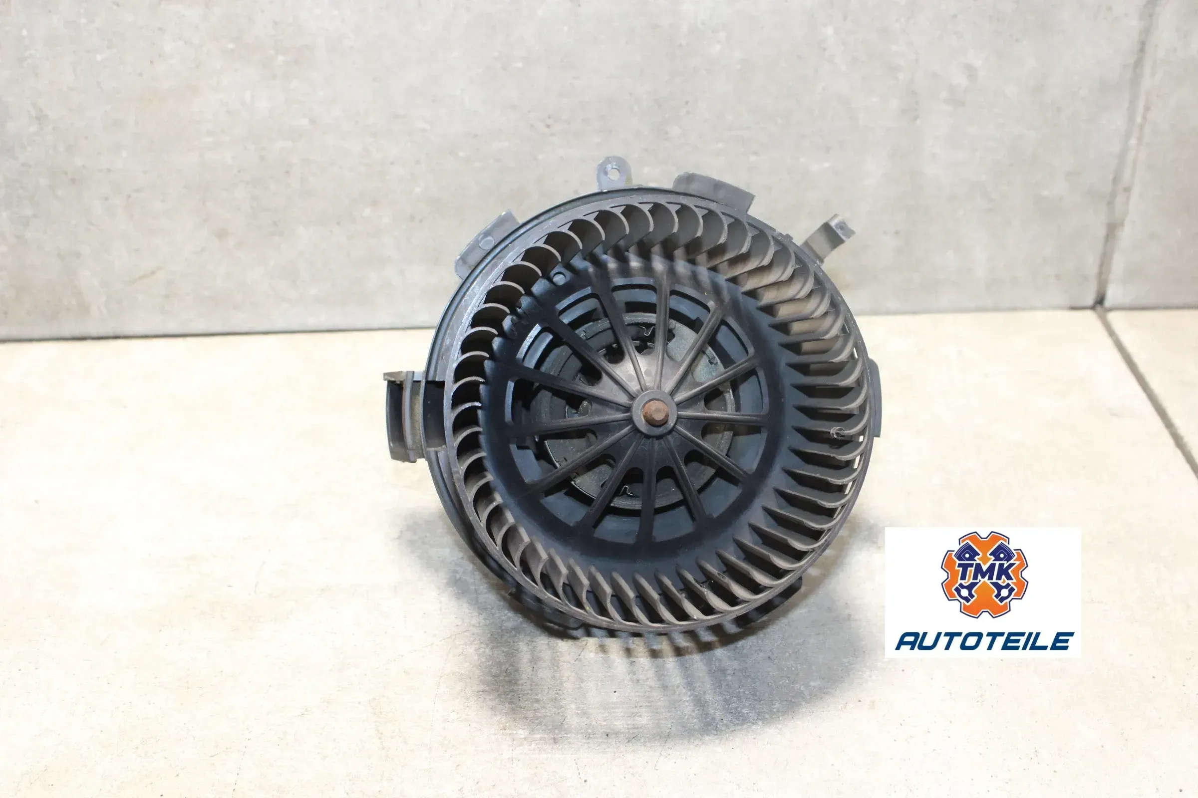 Opel Zafira B Gebläsemotor Lüftermotor Gebläse Motor D8087 A3370 - Bild 1
