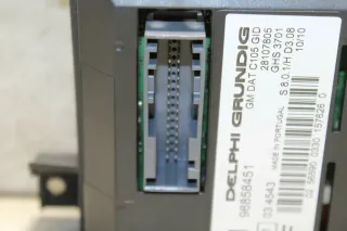 GID Bordcomputer Display Navi Uhr entheiratet Opel Antara 96858451 - Bild 3