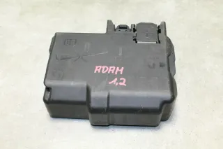 Sicherungskasten Sicherungen Batterie Opel Adam 13423481 - Bild 1