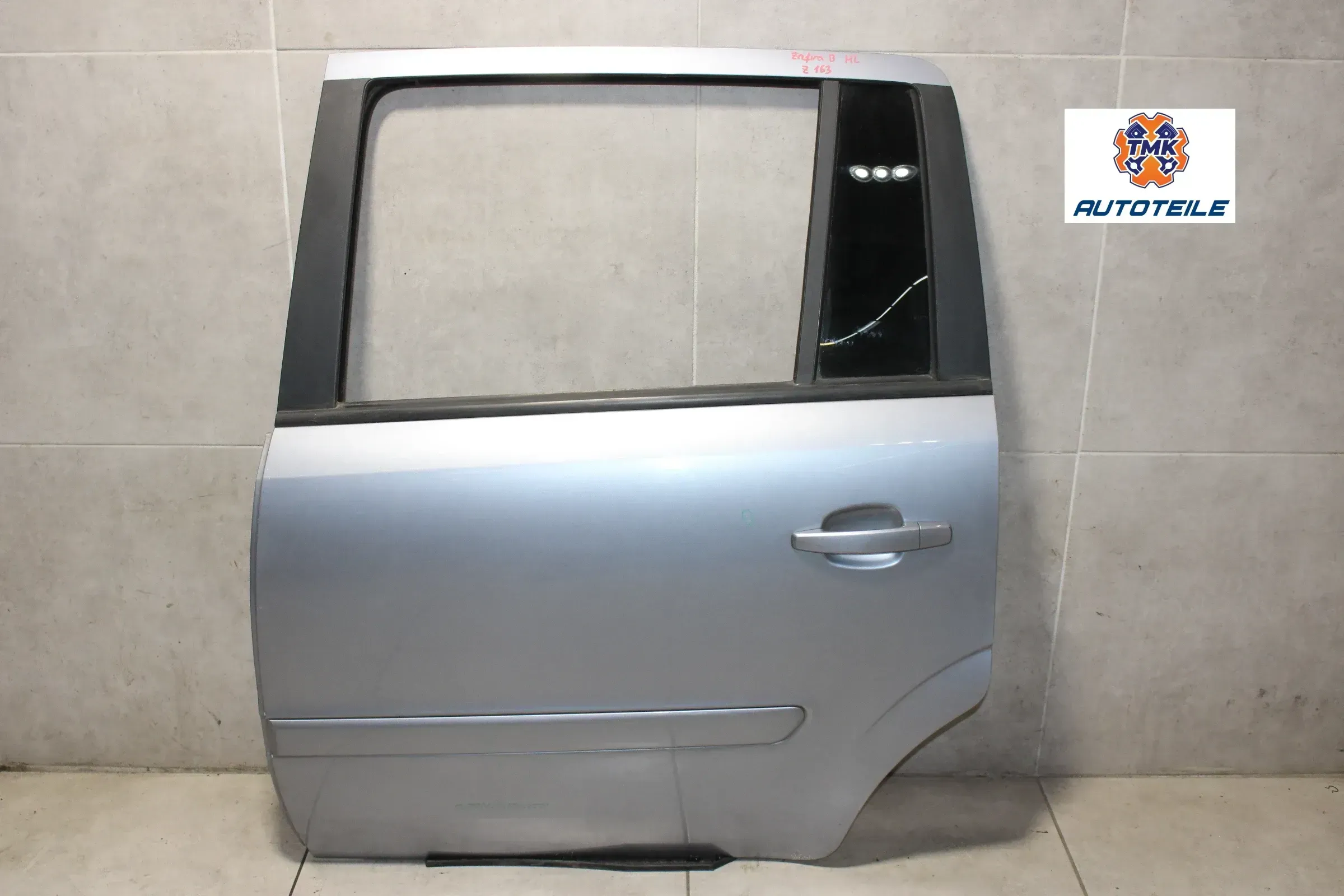 Opel Zafira B Tür hinten links Fahrerseite Z163 Lichtsilber - Bild 1