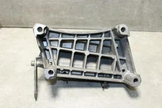 Corsa D Motorhalter Motor Halter Motorlager Z13DTH 1,3 CDTI 66 KW Opel 55197848 - Bild 4