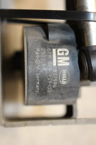 Opel Vectra C Signum Leuchtweitenregulierung Sensor LWR vorne 13214749 0837596 - Bild 3