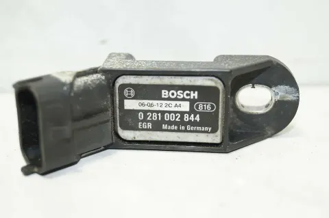 Background image for Opel Corsa D 1.3 CDTi 55kw Drucksensor EGR 0281002844 Bosch
