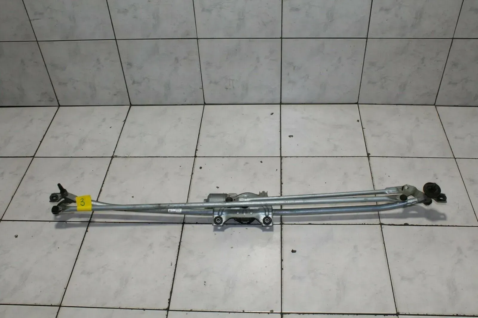 Wischermotor Motor Scheibenwischer Wischergestänge vorne Opel Meriva B 13250416 - Bild 1