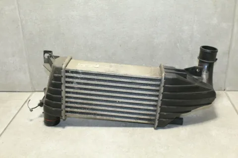 Background image for 1,7 CDTI 74 KW Ladeluftkühler Kühler Ladeluft LLK Z17DTH Opel Astra H 13128926