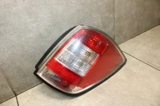 Opel Astra H Caravan Rücklicht Rückleuchte Beifahrerseite Rechts 13223674 - Bild 2