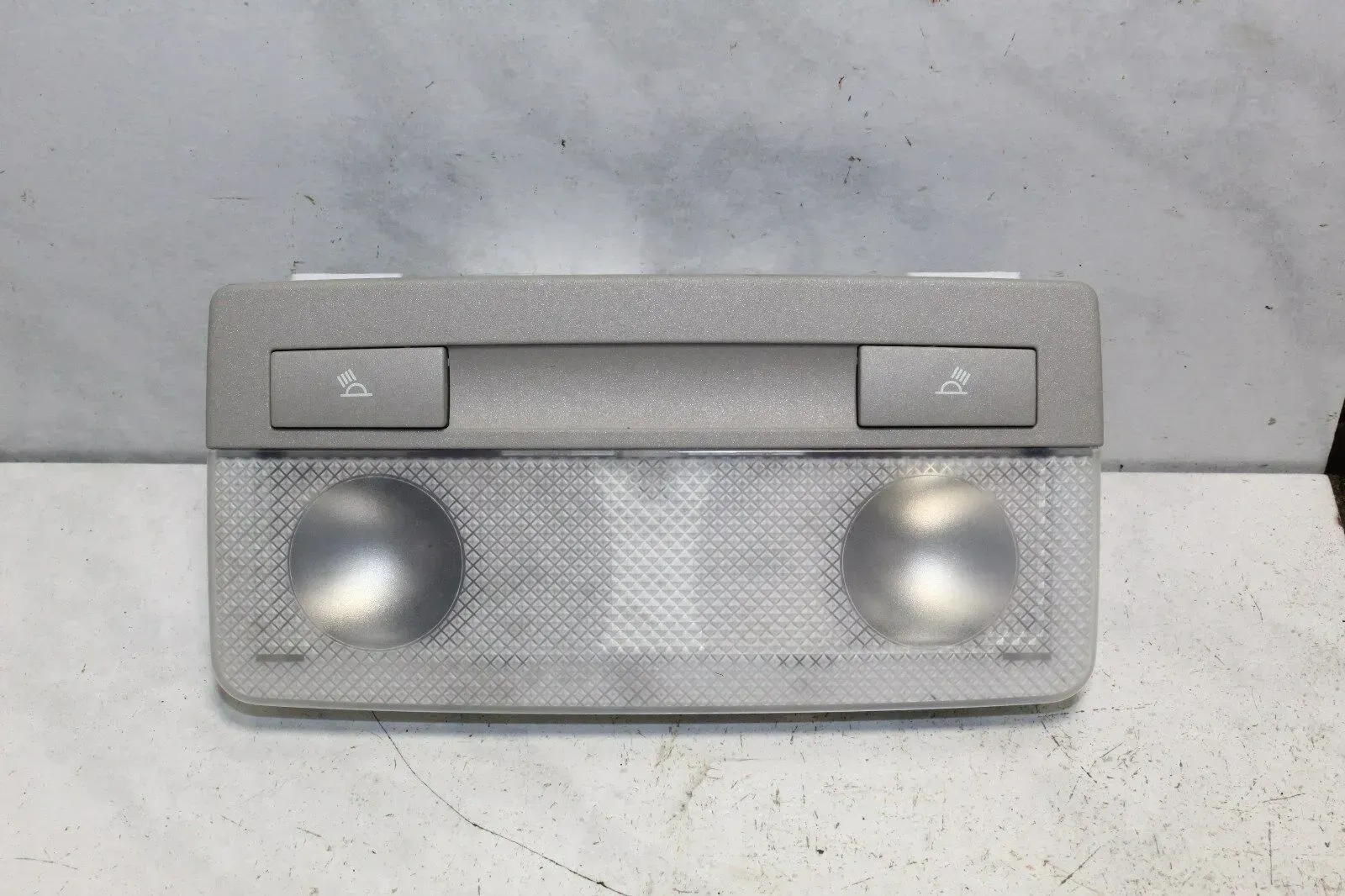 Opel Astra J Meriva B Innenraumleuchte Licht Leseleuchte Lampe 13285096 - Bild 1